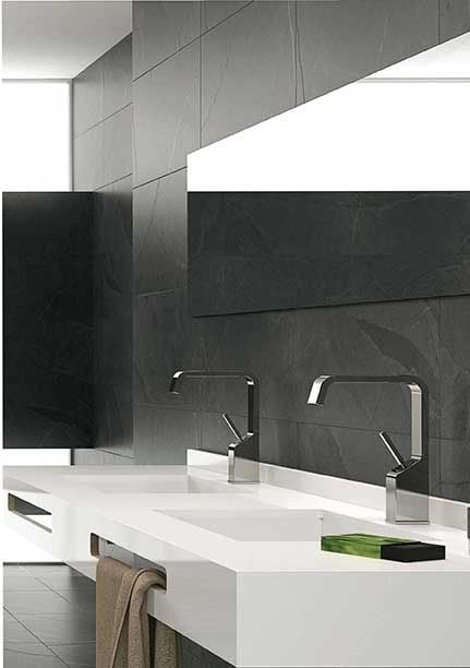 Lajedo 30×60 Black Matt R11