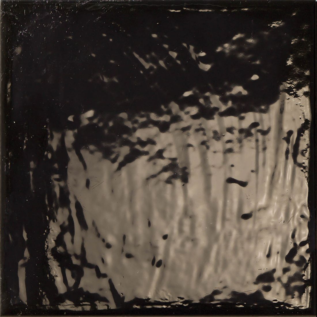 Rain 22.3×22.3 Nero Polished